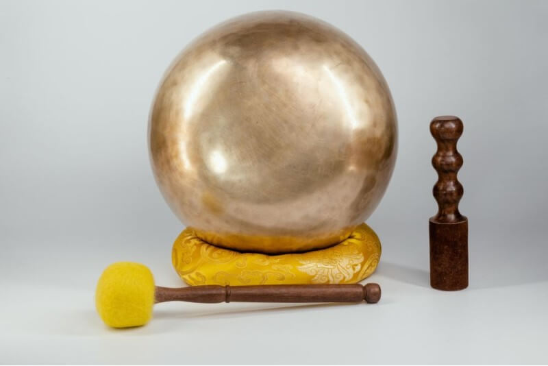 Golden Antique Fullmoon Singing Bowl