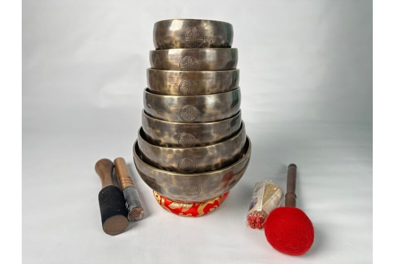 Set of 7 Chakra Full Moon Singing Bowl Set for Chakra Healing