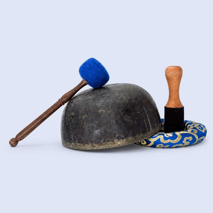 Antique Himalayan Singing Bowl – 26.5 cm | 1.76 kg