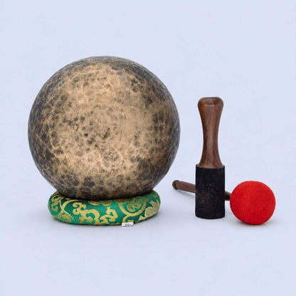 Green Tara Singing Bowl – Sacred Meditation & Healing Bowl