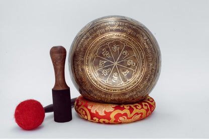 Green Tara Etched Singing Bowl