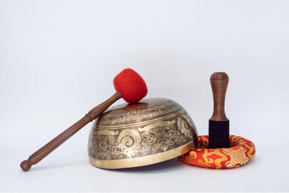 Green Tara Etched Singing Bowl