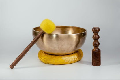 Golden Antique Fullmoon Singing Bowl