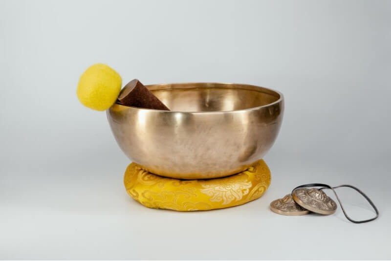 Golden Antique Fullmoon Singing Bowl