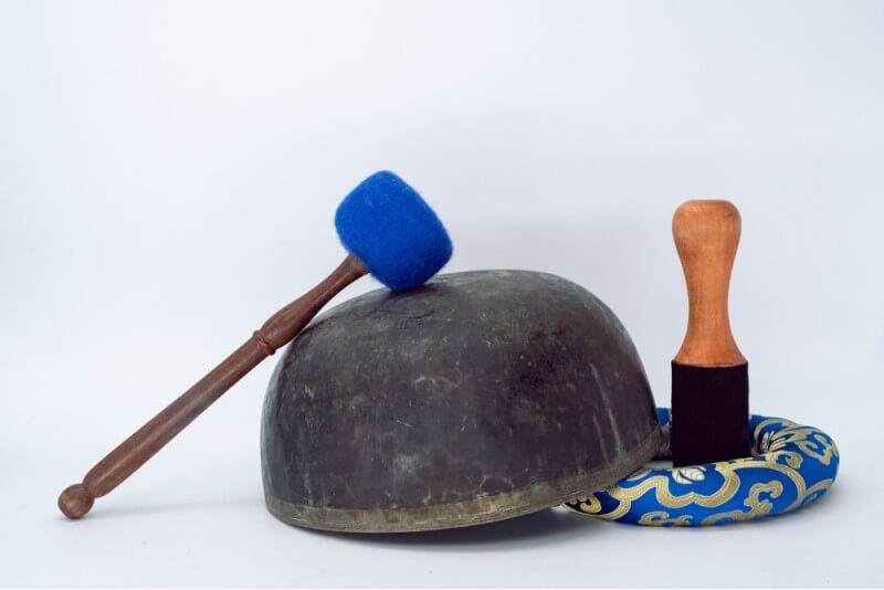 Antique Himalayan Singing Bowl – 26.5 cm | 1.76 kg