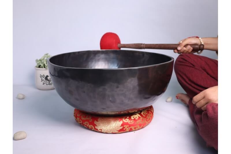 Extra Large Tibetan Singing Bowl 18” / 22” for Deep Vibration Therapy