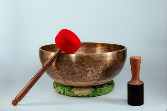Foot Carved Singing Bowl – Deep Vibration Healing Bowl for Seven Chakra Balancing